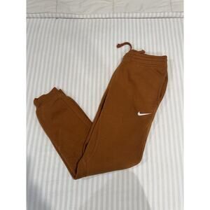 Nike Sportswear Men's Brown Club Fleece Tapered Jogger Sweatpants Size S
